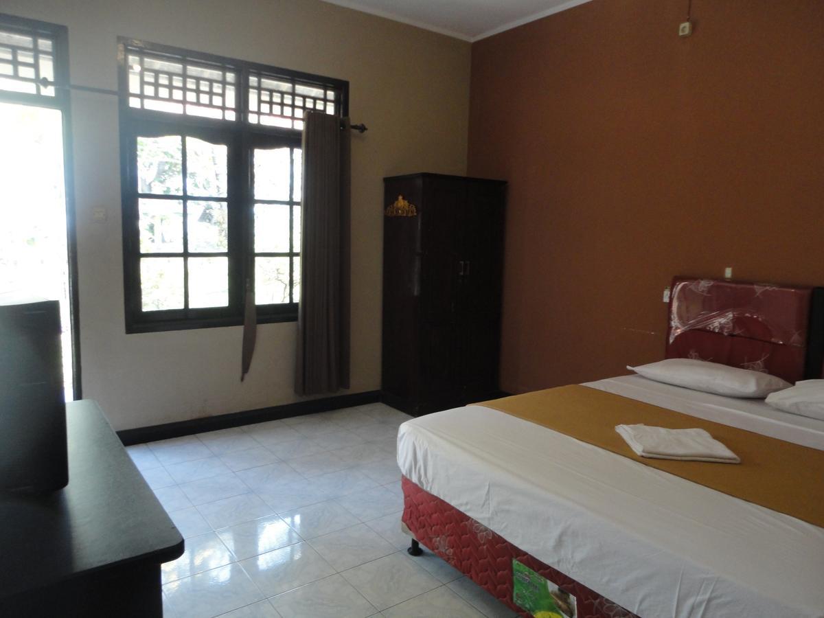 Pakuna Beach Senggigi Exteriör bild